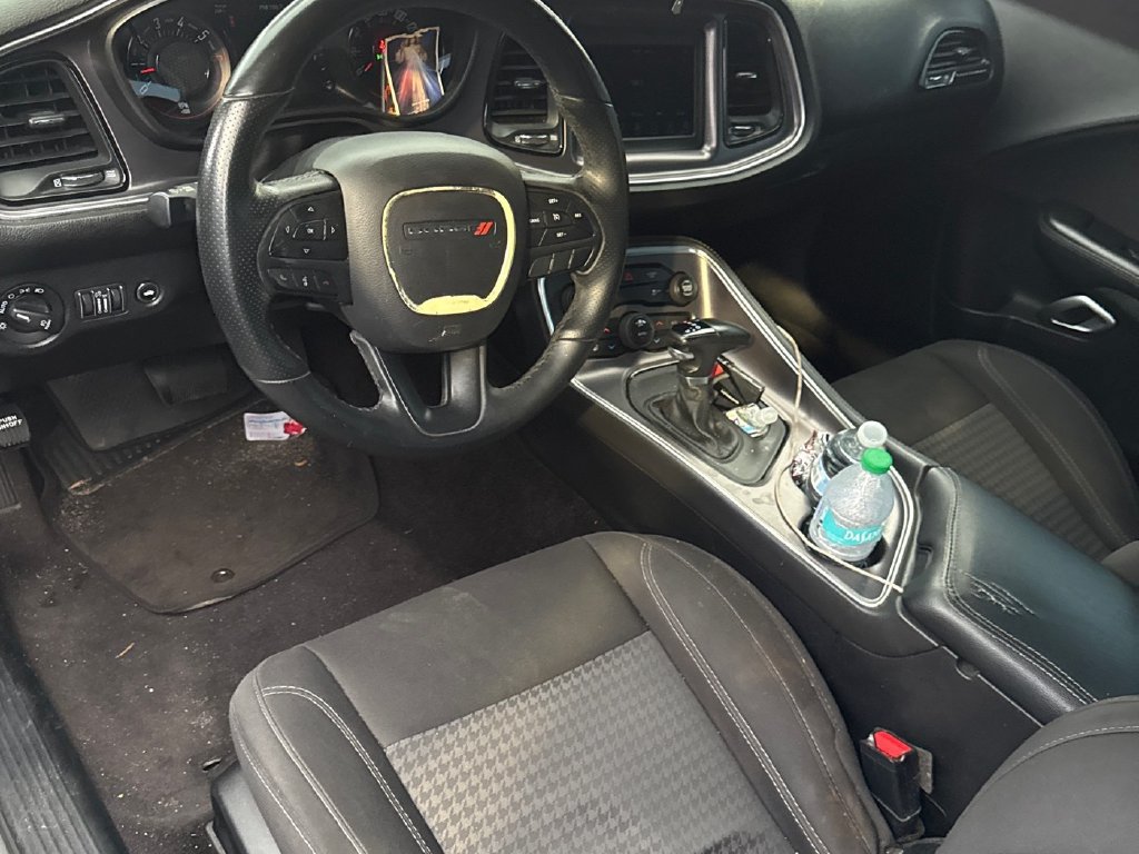 Used 2018 Dodge Challenger R/T w/ Blacktop Package RWD image 3