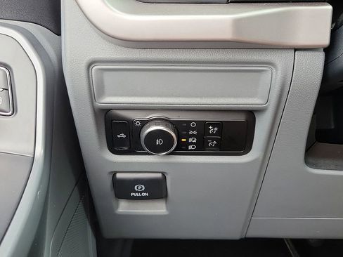 Used 2023 Ford F150 XLT image 14