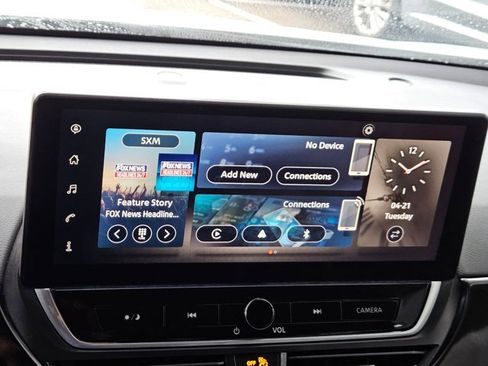 Used 2025 Nissan Altima 2.5 SR w/ SR Premium Package image 11