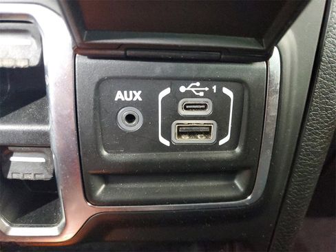 Used 2021 Jeep Wrangler Unlimited Sport image 22