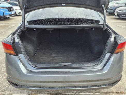 Used 2022 Nissan Altima 2.5 S FWD image 19