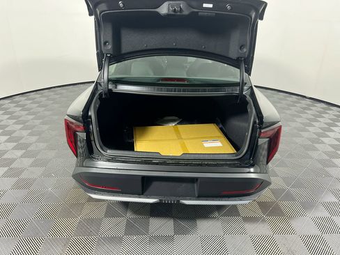 New 2026 Kia K4 FWD image 33