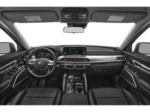 Used 2022 Kia Telluride LX AWD/4WD image 5