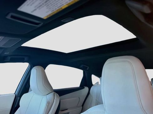 New 2026 Lexus ES 350e w/ Convenience Package FWD image 24