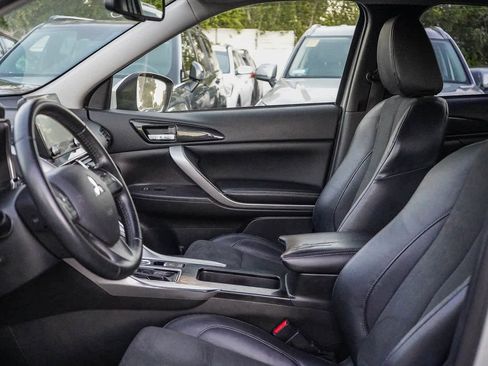 Used 2023 Mitsubishi Eclipse Cross SE image 17