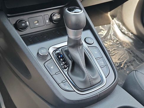 Certified 2023 Hyundai Kona Limited image 32