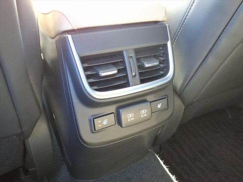 Used 2021 Subaru Outback Limited w/ Popular Package #2 image 5