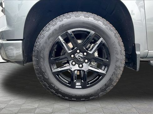 Used 2025 Chevrolet Silverado 1500 RST w/ Convenience Package II AWD/4WD image 35