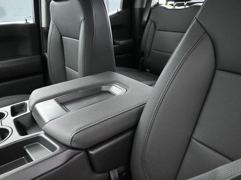 New 2026 Chevrolet Silverado 1500 W/T image 14