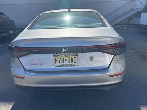 Used 2023 Honda Accord EX image 13