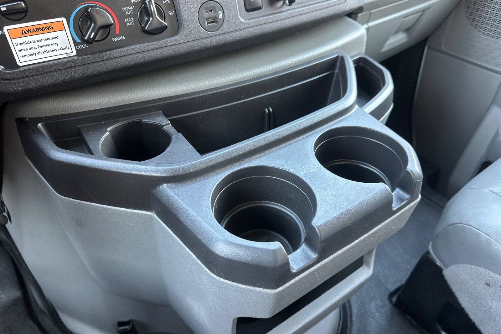 Used 2022 Ford E-350 and Econoline 350 Super Duty RWD image 27