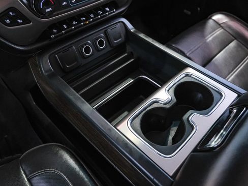 Used 2017 GMC Sierra 2500 Denali w/ Duramax Plus Package image 23