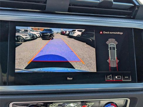 Used 2024 Audi Q3 2.0T Premium image 31