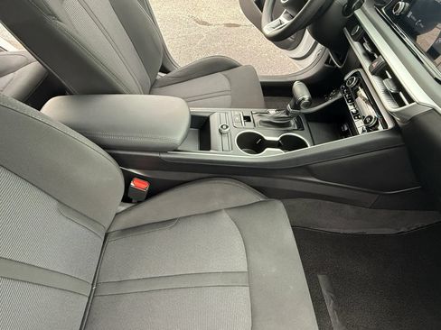 Used 2023 Kia K5 LXS FWD image 32