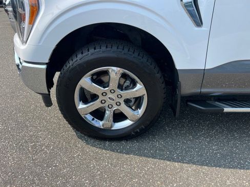 Certified 2022 Ford F150 XLT w/ Equipment Group 302A High image 27