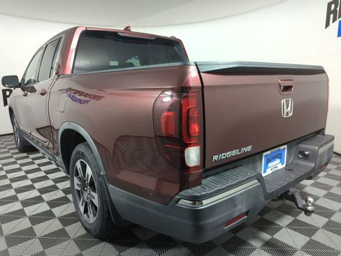 Used 2017 Honda Ridgeline RTL image 2