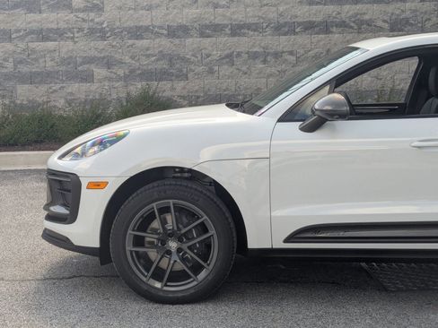 Used 2025 Porsche Macan Turbo image 11