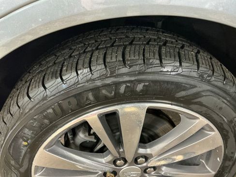 Certified 2024 Cadillac XT5 Premium Luxury w/ Technology Package AWD/4WD image 12