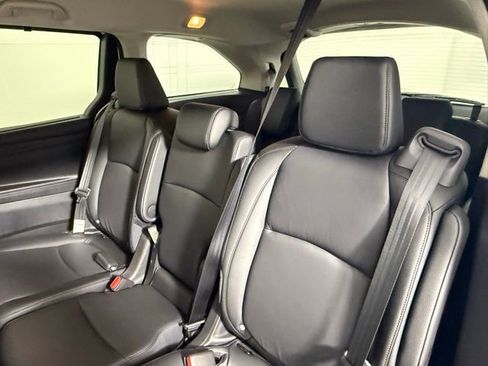 Used 2026 Honda Odyssey EX-L image 40