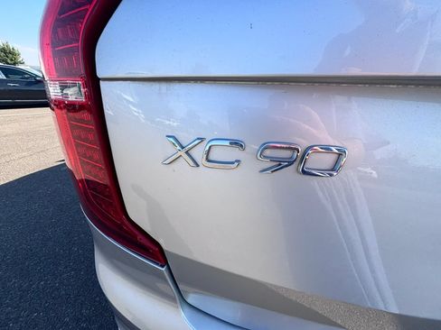 Used 2019 Volvo XC90 T6 Momentum w/ Advanced Package AWD/4WD image 29