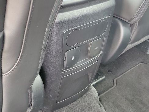 Used 2024 Ford Explorer XLT w/ Equipment Group 202A AWD/4WD image 25