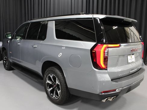 Used 2025 GMC Yukon XL AT4 w/ Premium Trailering Package image 3