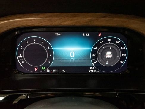 Used 2024 Volkswagen Atlas SE FWD image 15