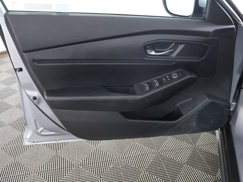 Used 2024 Honda Accord EX image 23
