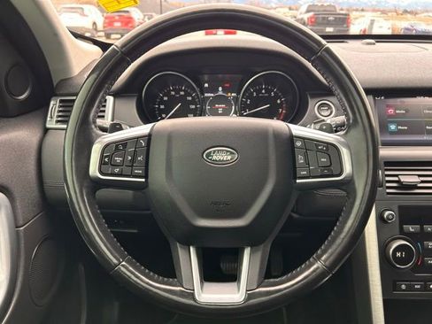 Used 2018 Land Rover Discovery Sport HSE image 25