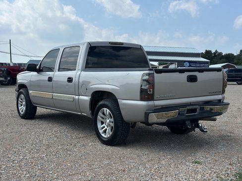 Used 2005 Chevrolet Silverado 1500 LS w/ Light Duty Power Package RWD image 4