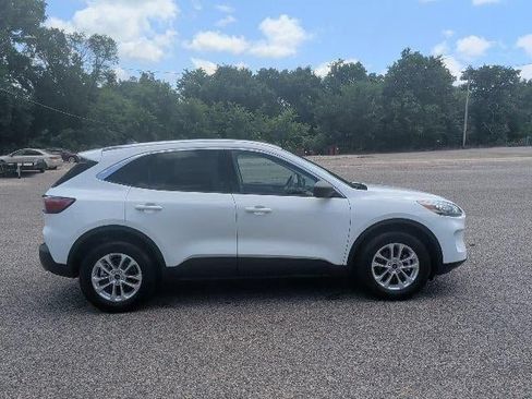 Used 2022 Ford Escape SE AWD/4WD image 8