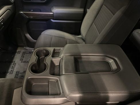 Certified 2021 Chevrolet Silverado 1500 LT image 20