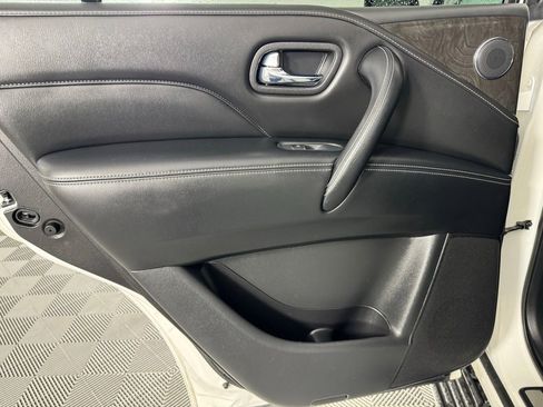 Used 2024 INFINITI QX80 Luxe image 26