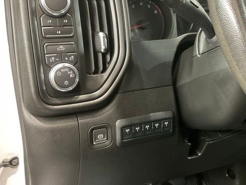 Used 2024 GMC Sierra 3500 Pro w/ Convenience Package AWD/4WD image 8