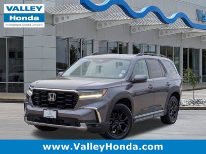 Used 2025 Honda Pilot Touring