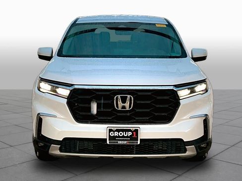 Used 2025 Honda Pilot EX-L image 4