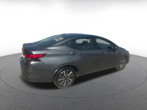 Used 2025 Nissan Versa SV image 15