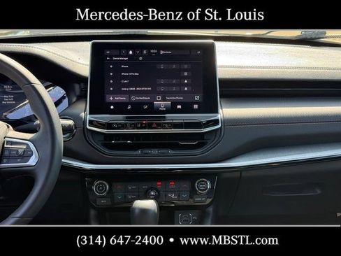 Used 2024 Jeep Compass Trailhawk AWD/4WD image 14