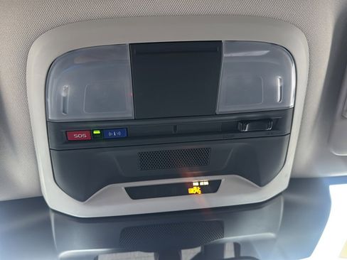 Used 2024 Subaru Crosstrek 2.5i Limited image 36