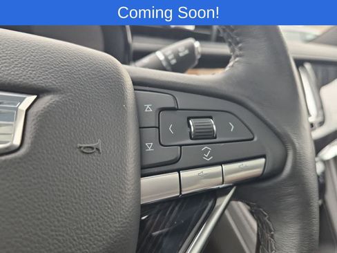 Used 2024 Cadillac XT6 Premium Luxury w/ LPO, Floor Liner Package AWD/4WD image 24