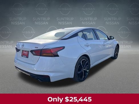 New 2025 Nissan Altima 2.5 SR image 6