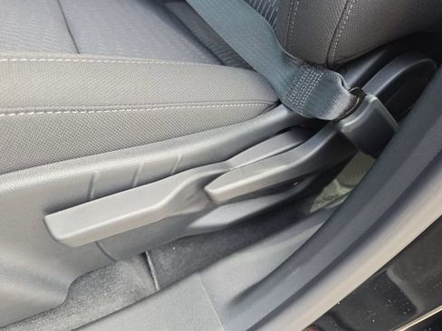 New 2027 Chevrolet Equinox LT FWD image 21