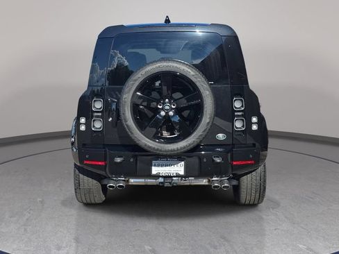 Used 2022 Land Rover Defender 110 AWD/4WD image 7