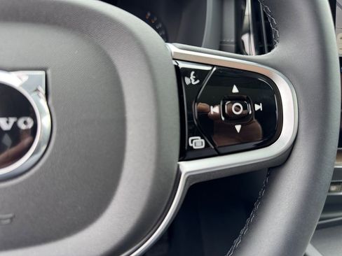 New 2026 Volvo XC60 B5 Ultra w/ Protection Package Premier image 16