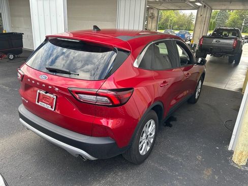 Used 2023 Ford Escape Active w/ Cold Weather Package FWD image 7