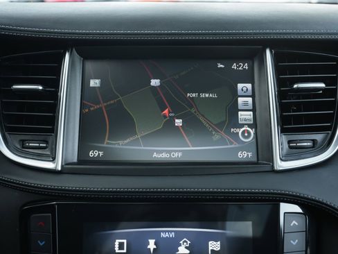 Used 2019 INFINITI QX50 Luxe w/ Navigation Package image 12