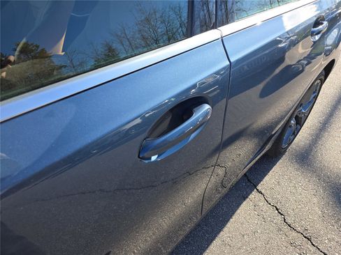 Certified 2025 BMW 330i xDrive 330i xDrive w/ Premium Package image 12