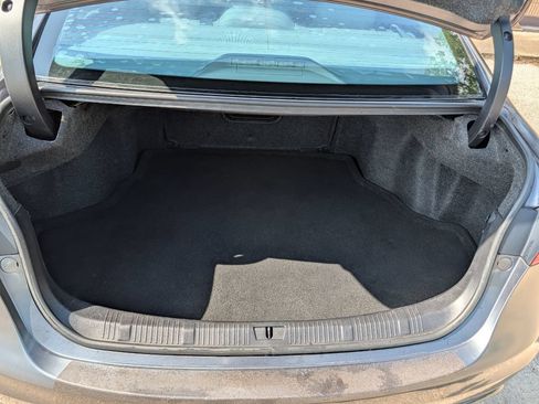 Used 2015 Toyota Avalon XLE FWD image 16