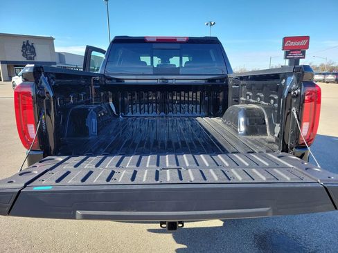 Used 2026 GMC Sierra 1500 SLT w/ SLT Premium Package image 37