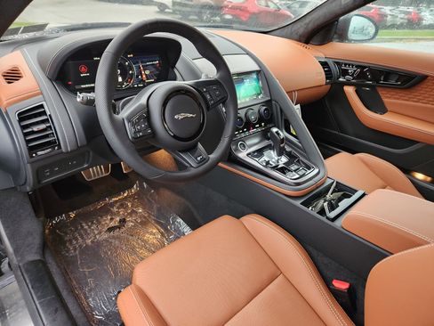 Used 2024 Jaguar F-TYPE R AWD/4WD image 13